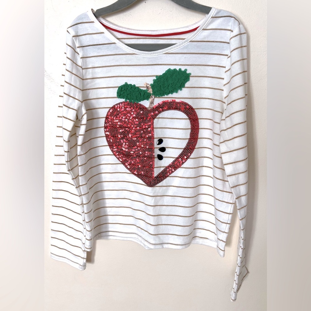 Max Studio Kids‎ Sequin Apple Heart Long Sleeve Tee M EUC